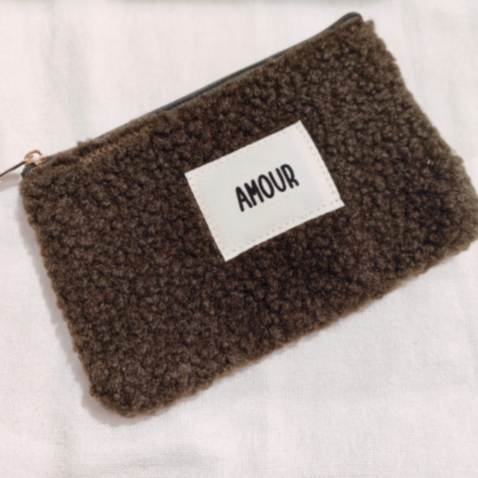 Pochette Moumoute "AMOUR"