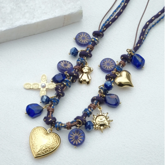 Collier en corde avec Breloques