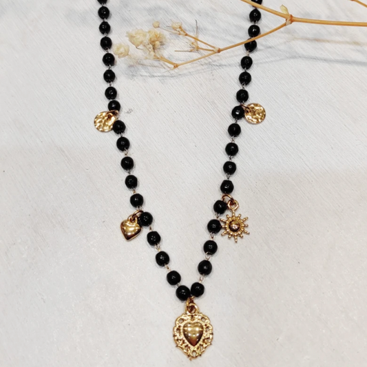 🌈 Collier Haina avec Perles de Couleur et Charms