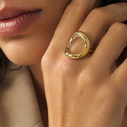 Bague Boucle Sculpturale Ajustable